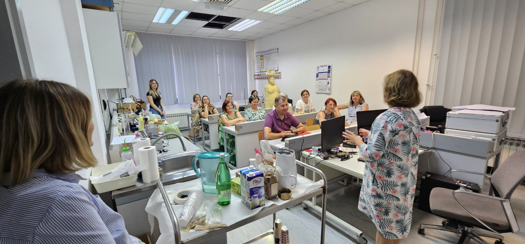 Na Medicinskom fakultetu Osijek održana radionica o zdravoj prehrani u sklopu projekta „Priče iz STEM-a“